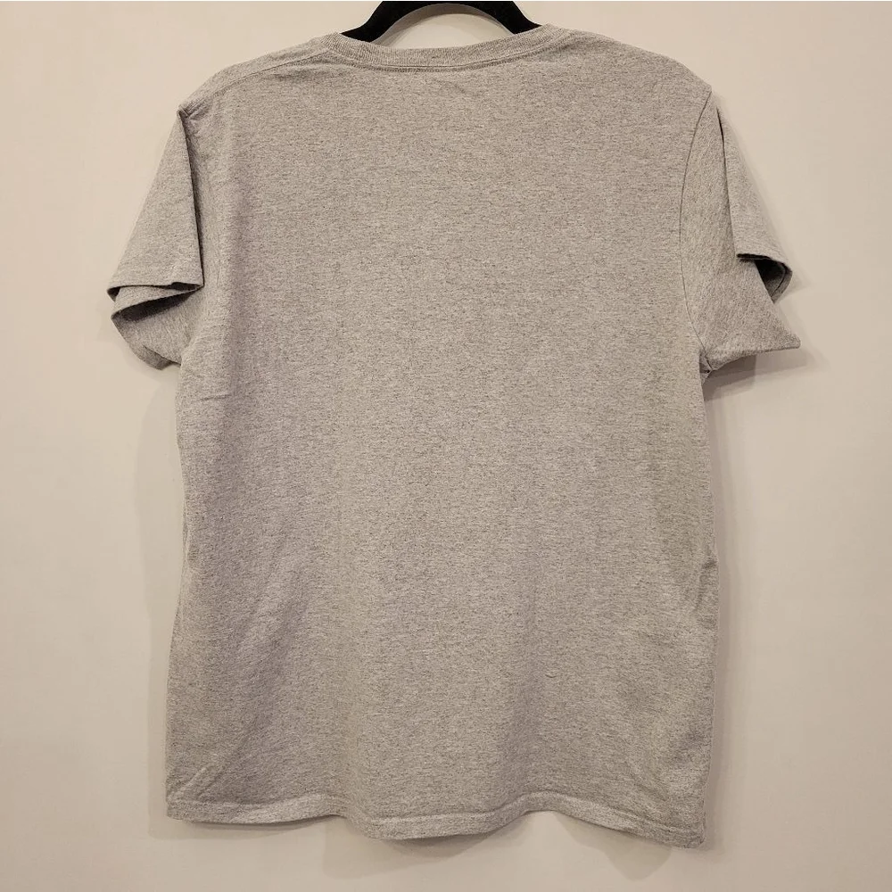 Gildan Gray Graphic T-Shirt 